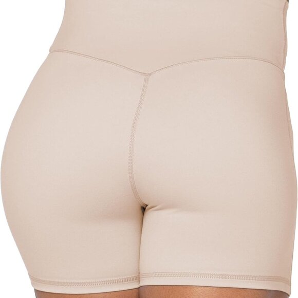 Beige crossover biker shorts for women, 4-inch inseam, high waist, tummy control - Picture 4 of 5